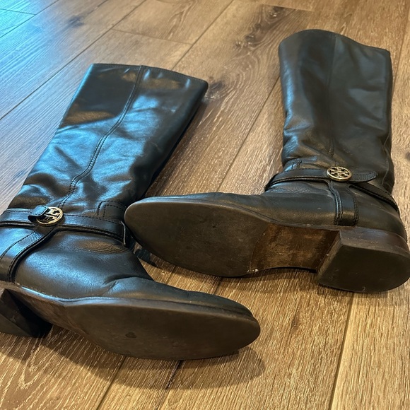 Women’s Tory Burch Black Leather Knee High Boot - 10 - Picture 2 of 5